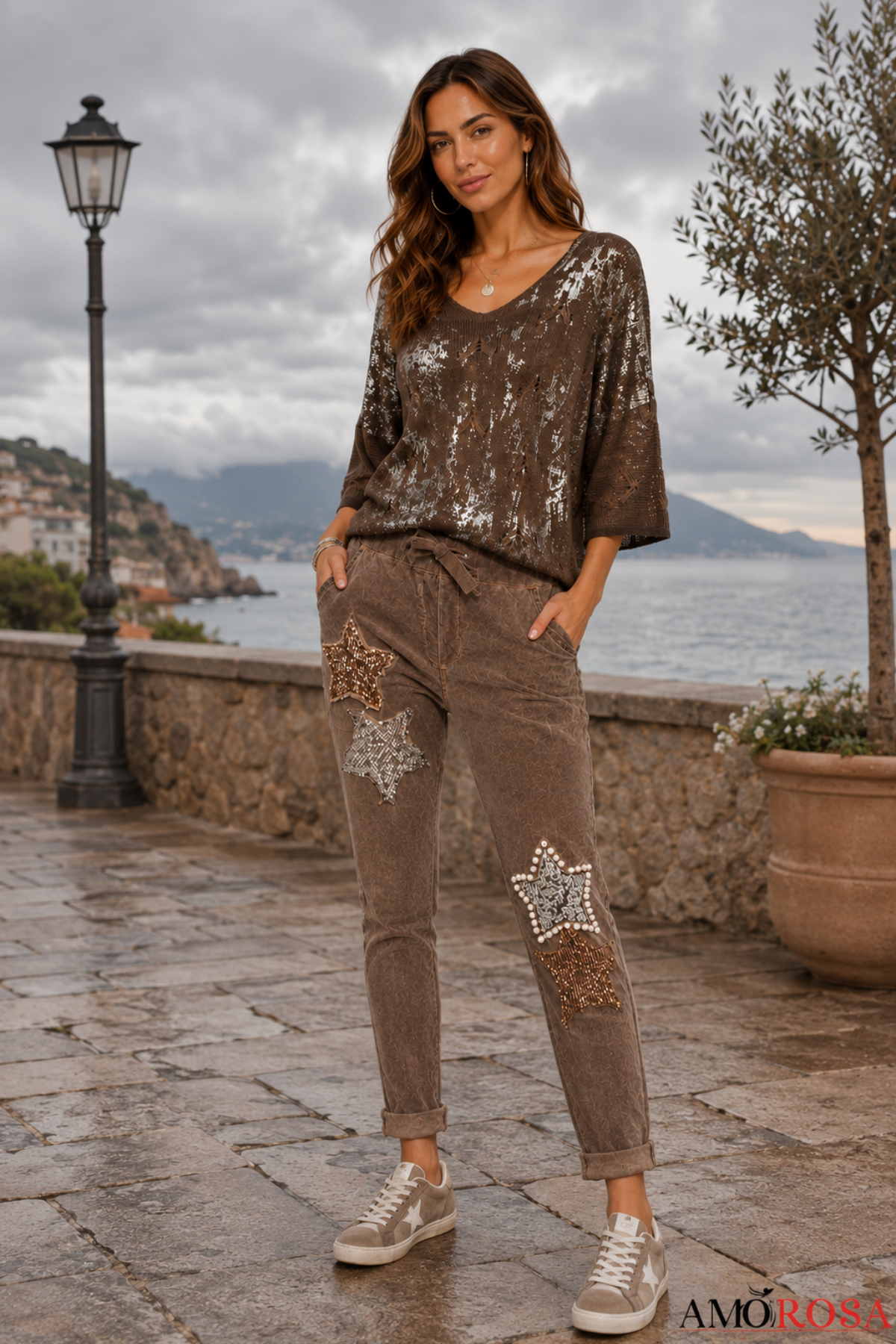 Amorosa - Silver Foil V-Neck