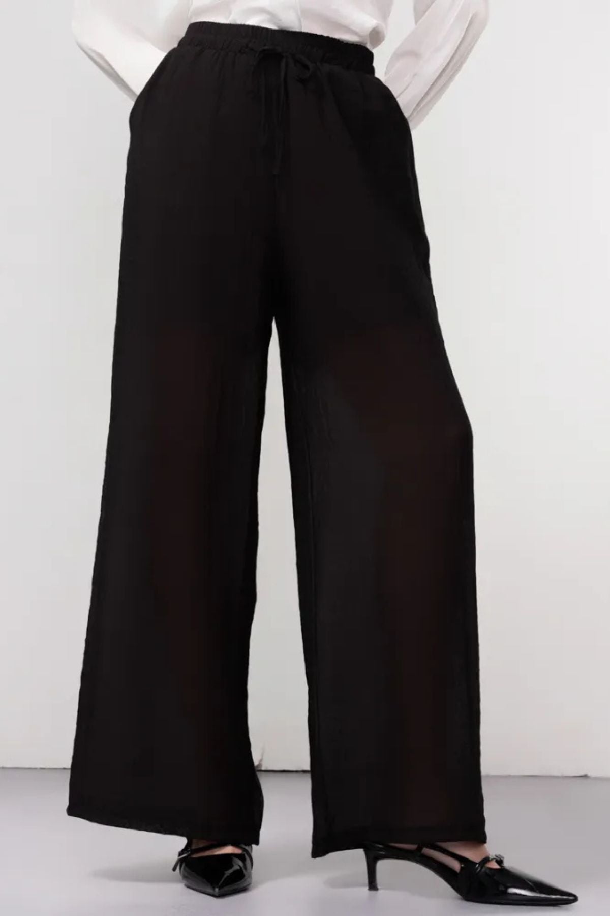 Haako - Wide Leg Woven Pants - Black