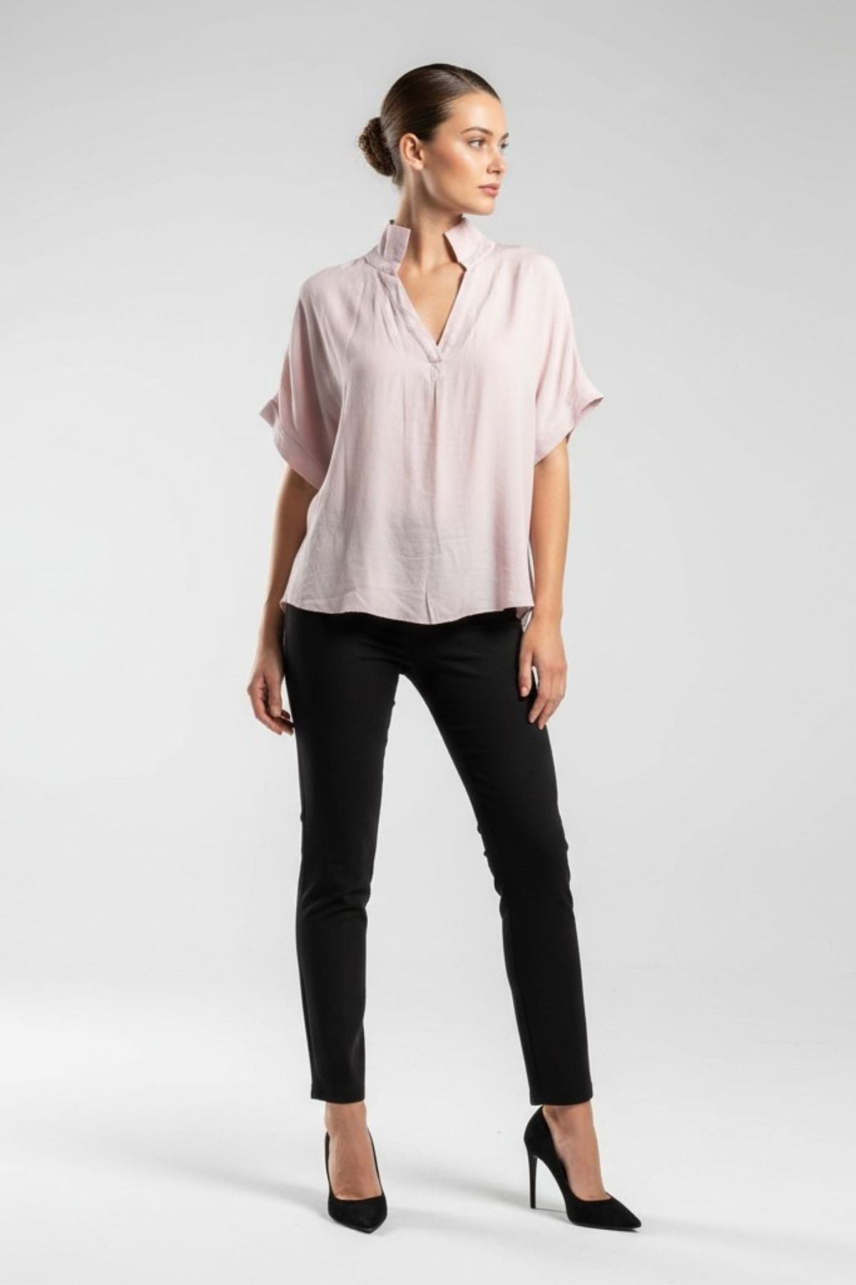 Ivido - Short Sleeve Blouse - In Light Pink & Blue