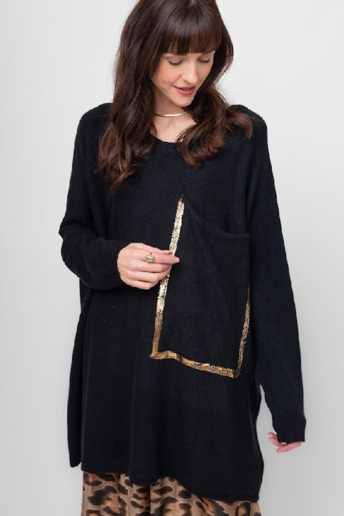 Me & Gee - Oversized Pullover - Black