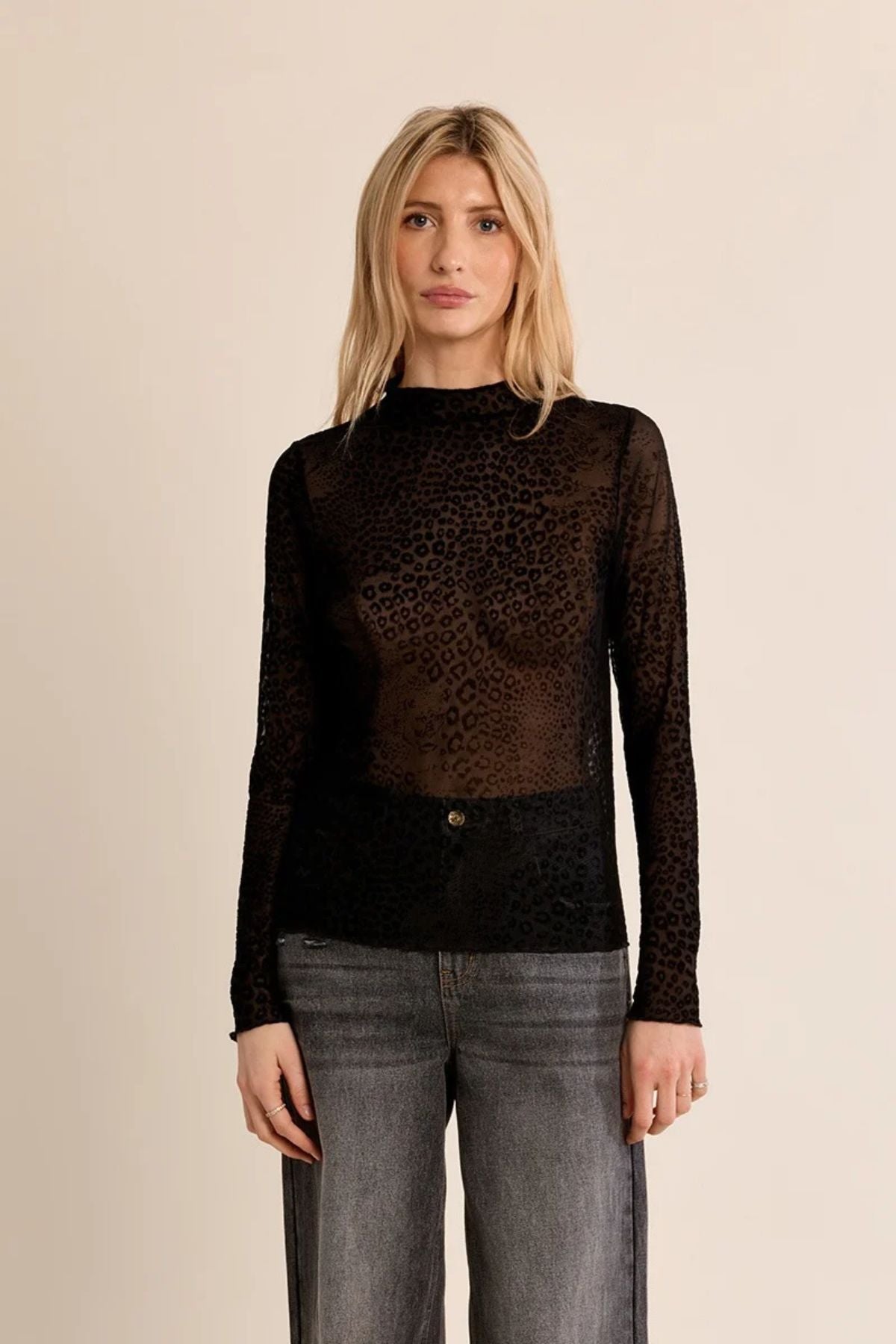 Molly Bracken - Ladies Knitted Undersweater