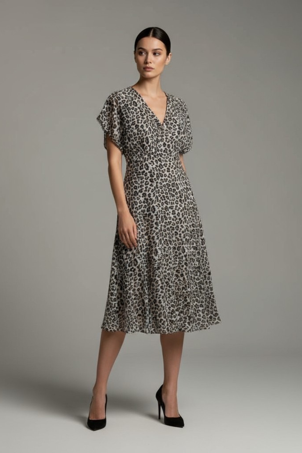 Ivido Leopard print dress